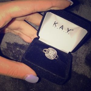 Kay square ring